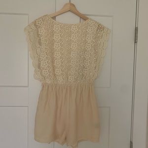 ark & co.  Sleeveless ivory lace romper. Size S.